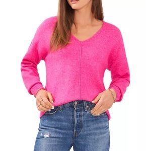 NWT Vince Camuto V Neck Cozy Sweater In Pink